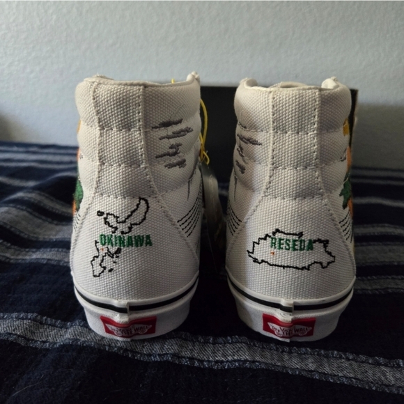 VANS  COBRA KAI SK8-HI Women 5 Miyagi Do LaRusso White canvas NWT 022025 - Picture 11 of 12